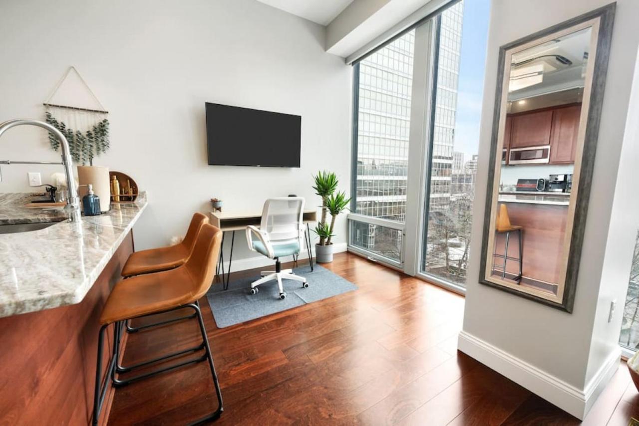 Hostwise Stays - The Washington At Chatham - Free Parking, Private Gym, More! Pittsburgh Exterior foto