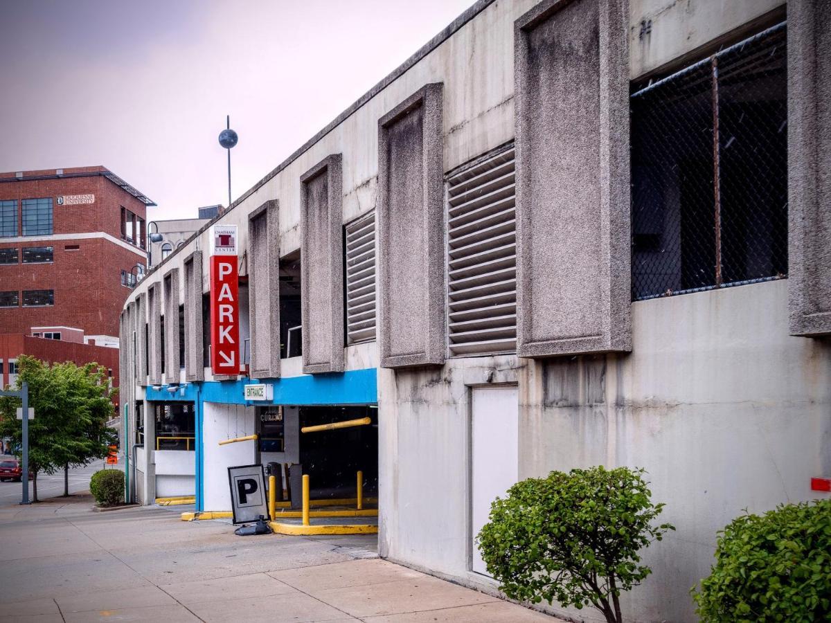 Hostwise Stays - The Washington At Chatham - Free Parking, Private Gym, More! Pittsburgh Exterior foto